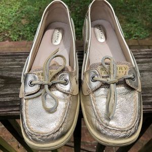 Sperry Angelfish Gold top-spiders SO CUTE sz. 8.5